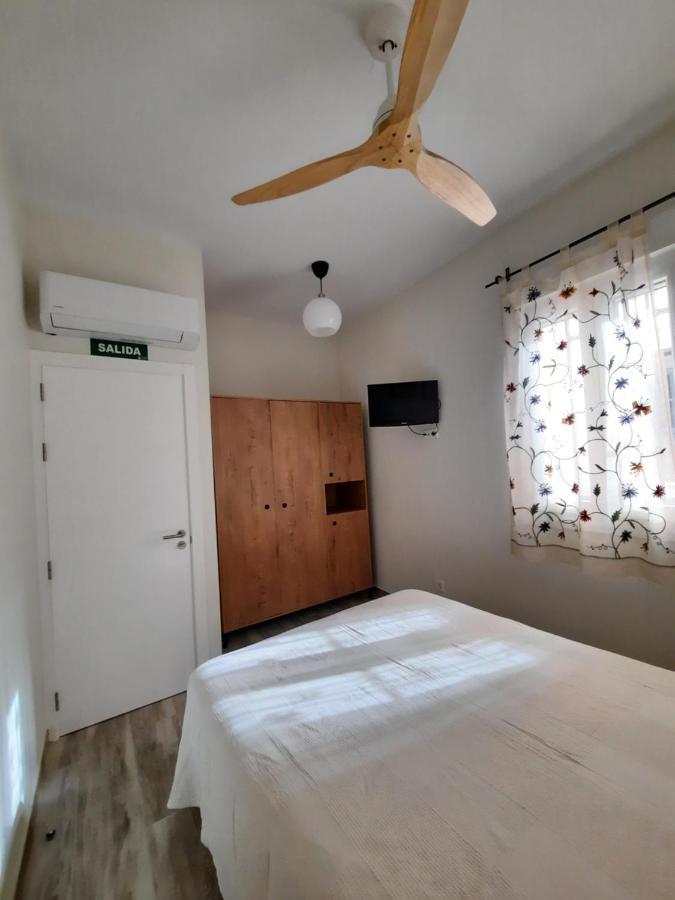 La Casita De Vallecas Madrid Luaran gambar